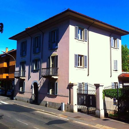 La Gare B&B Fiera Magenta Exterior foto